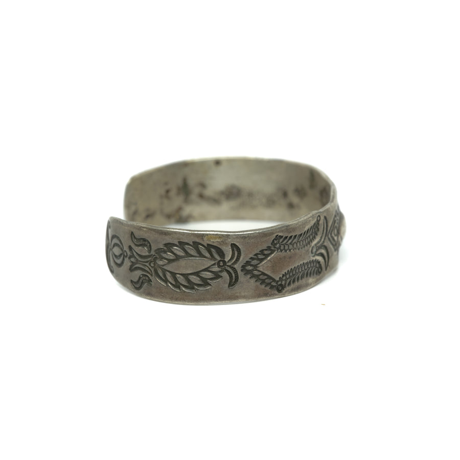 1930s INGOT REPOUSSÉ CUFF