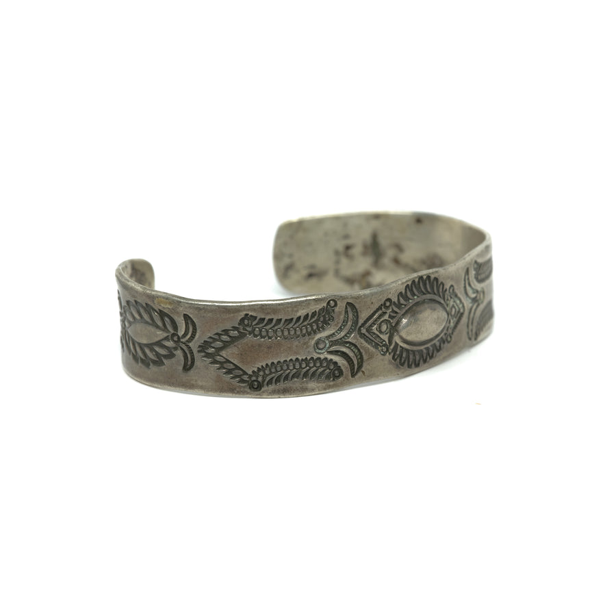 1930s INGOT REPOUSSÉ CUFF