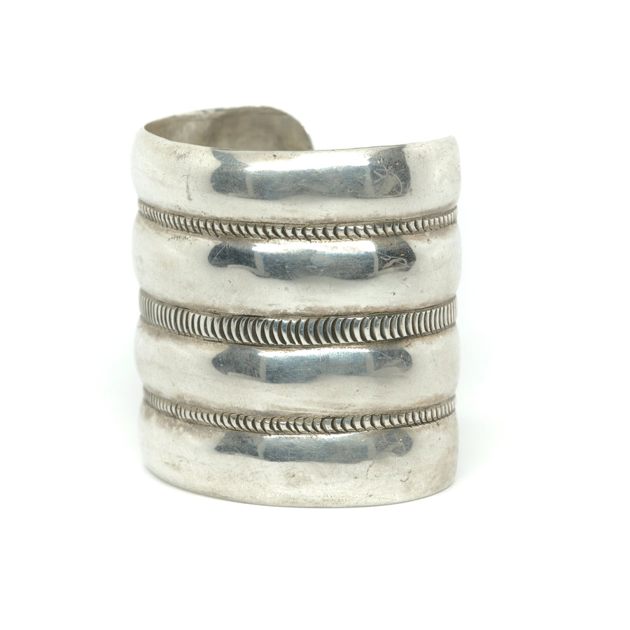 1940s WIDE SILVER CUFF